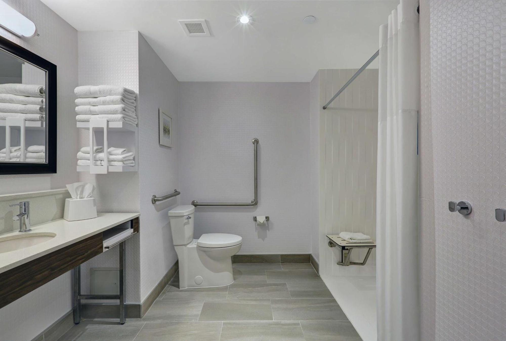 Hotel Hampton