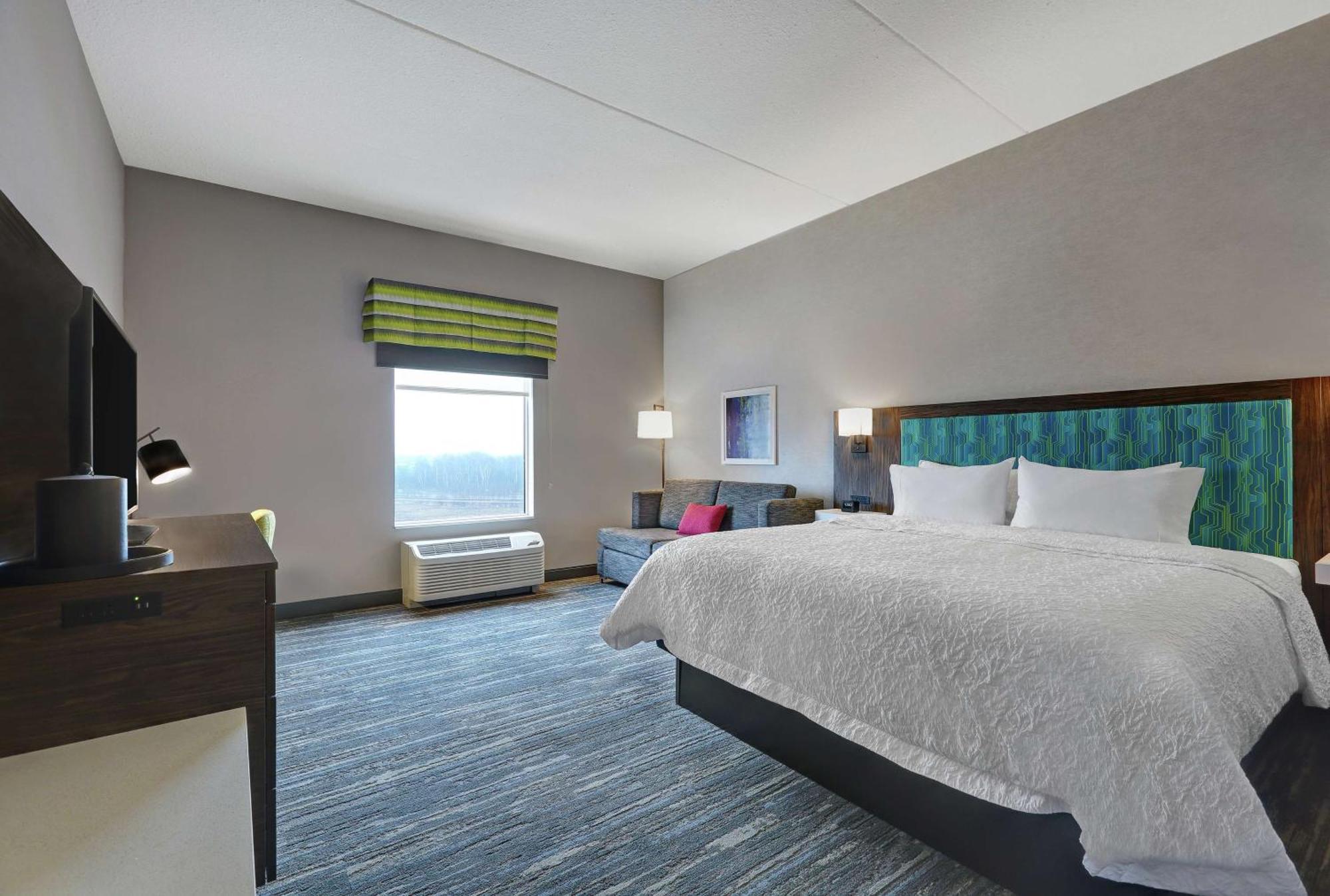 Hampton Hotel
