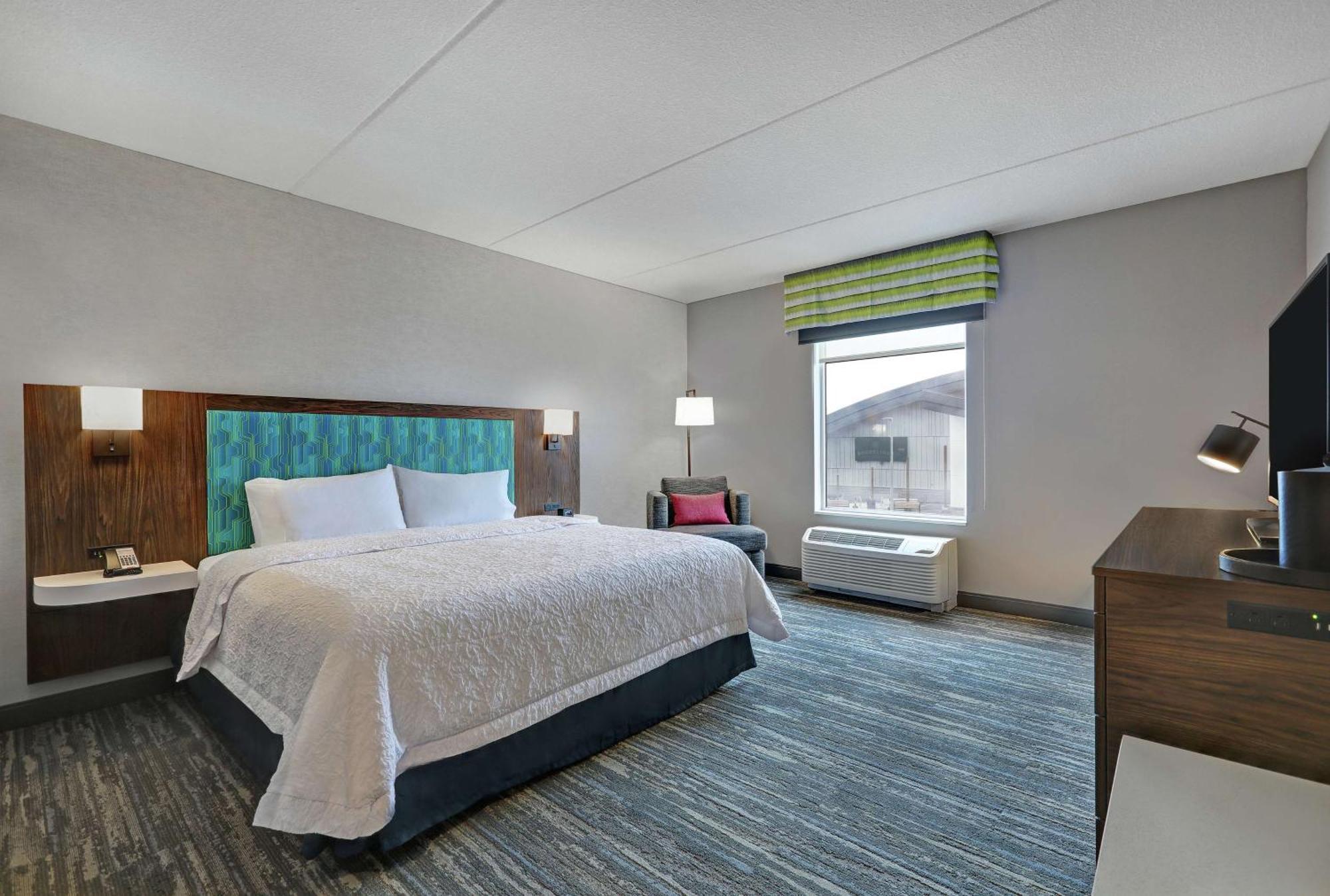 Hampton Hotel 3*